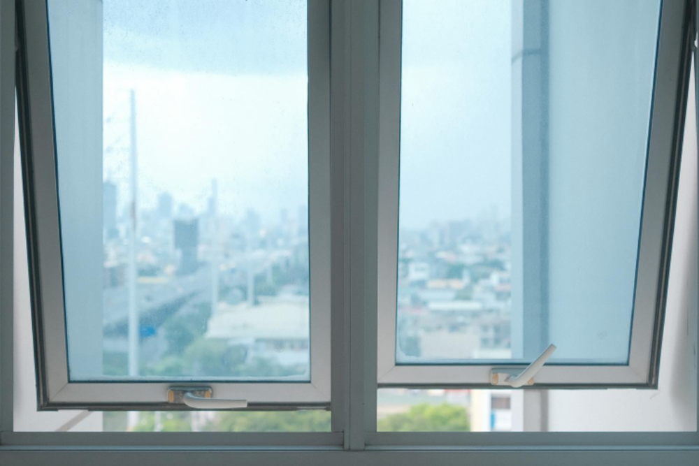 Hartford Awning Windows